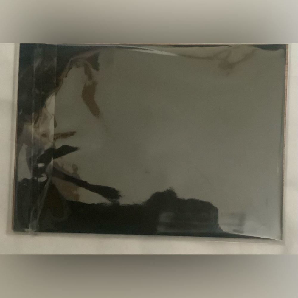 🆕Listing… “Caitlin” Magnetic Thin Wood Frame - Picture 3 of 4